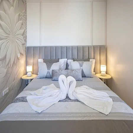 Apartment New! Dream Terrace Albufeira Ocean And Pool Views *